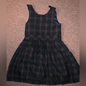 Lands’ End Girls pleated uniform jumper. Size 5